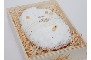 nussstollen_822893771