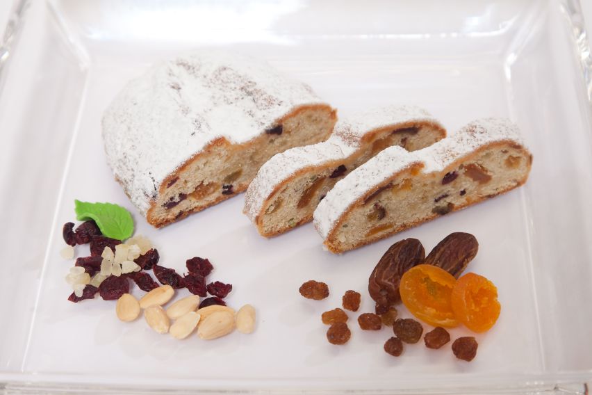 Veganer Stollen mit orientalischen Gewürzen